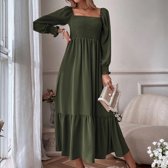 Boho black shirted ruffle hem flounce sleeve maxi dress - Picture 5 of 16